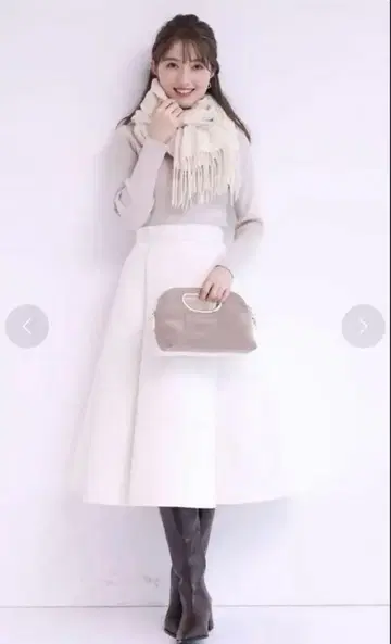 [ 새상품급 ] 아푸와이저 리셰 퀼팅 스커트 충전솜 턱