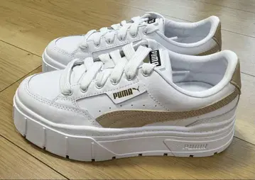 [새상품 사용품] Puma Mayze 여성용 스니커즈 23.5cm