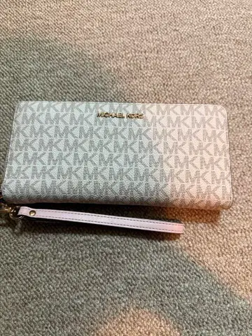 MICHEAL KORS 장지갑 핑크