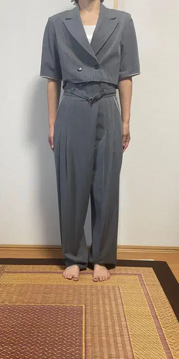 그레이 스트라이프 셋업