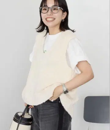 [ 미사용 새상품 ] 아메리칸 홀릭 테이프얀 백산 베스트 아이보리 M