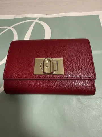 FURLA 빨간색 레드 3단 폴더형 지갑