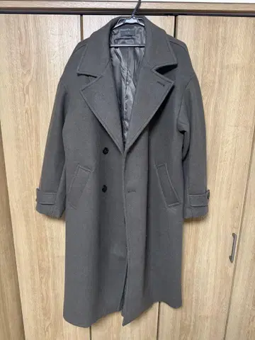 그레이 더블 브레스트 체스터 코트