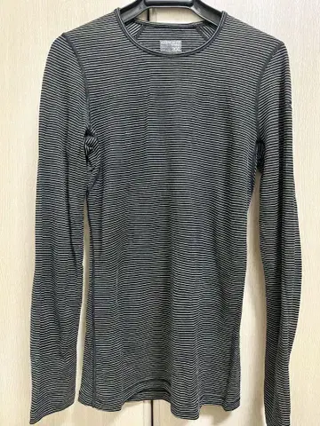 ICEBREAKER MERINO 200 긴팔 티셔츠 S 사이즈