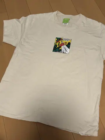 HUF 티셔츠