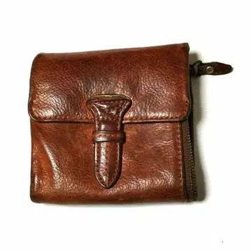 다코타 브라운 가죽 접이식 지퍼 지갑