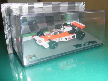 1/43 맥라렌 M23 #40 질 빌뇌브 1977년