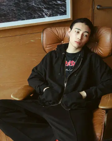 19so 24/7 washed zip up hoodie 블랙 L 사이즈