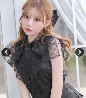 미셸 마카롱 블라우스 블랙