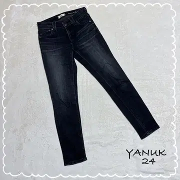 YANUK/야누크 패트리샤 앵클 데님 블랙 스키니 24