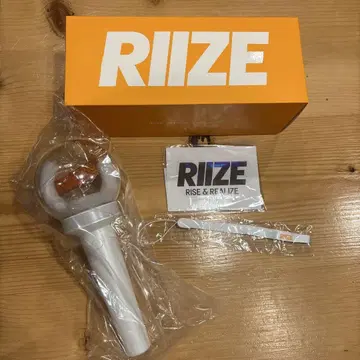 미사용 새상품 정품 RIIZE 응원봉 화이트