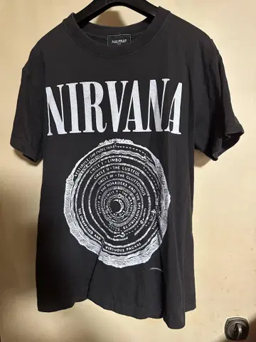 NIRVANA halfman USA 닐바나 T셔츠