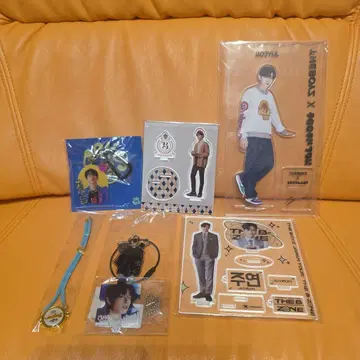 THEBOYZ 주연 아크릴 스탠드 팔찌