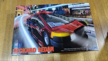 DECKARD SEDAN 데커드 세단 초회 생산 한정판 블래스터 포함