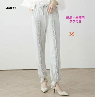 미사용 새상품 에메리 AMELY 맨투맨 프릴 슬릿 팬츠 (그레이) M