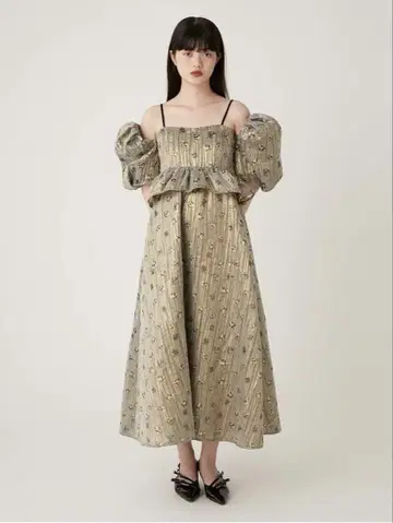 Lily Brown 2WAY 플라라무 자카드 원피스