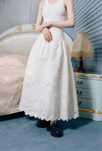 Bibby MELINDA SKIRT 화이트 S사이즈