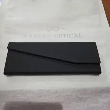 새상품 ISSEY MIYAKE 안경 케이스