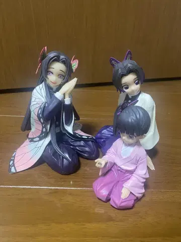 제일복권 귀멸의 칼날 코쵸 자매 피규어 상자 없음