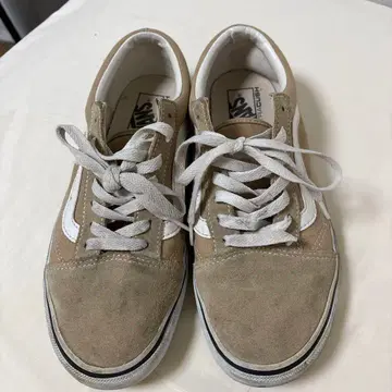 Vans 베이지 스웨이드 스니커즈