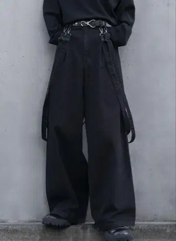 cussil 쿠실 루즈 실루엣 더블 서스펜더 와이드 팬츠