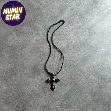 archive grunge scull cross necklace y2k