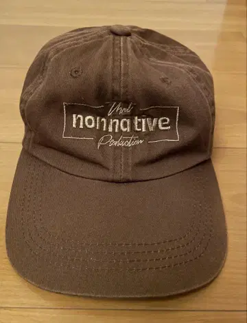 nonnative 자수 로고 브라운 캡