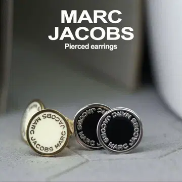 [새상품급] MARC JACOBS 귀걸이 화이트