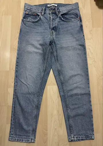 ZARA 라이트 블루 스트레이트 데님 38