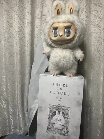 ANGEL IN CLOUDS 봉제 인형