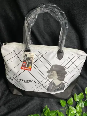 [ 새상품/미사용 ] Pets Rock 백 화이트 고양이 캣 셀럽