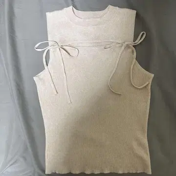 ANDMARY Bebe 리본 tops