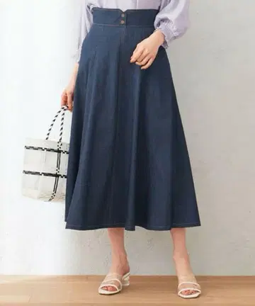 FEROUX 데님 플레어 스커트
