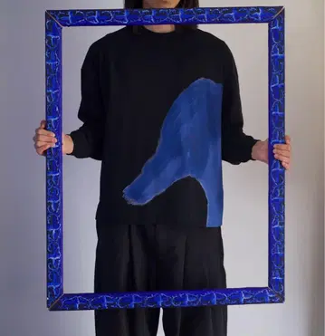 SHINYAKOZUKA 25aw 롱티 ABSTRACT PENGUIN