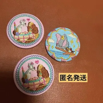 [ 익명 배송 ] 디즈니 자수 캔뱃지 던보 완완 이야기