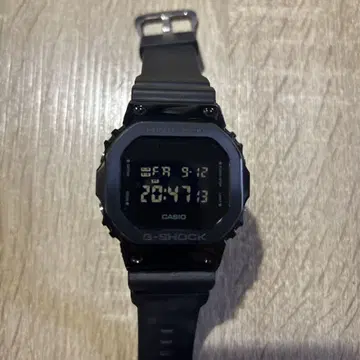 CASIO G-SHOCK 블랙 GM-5600B