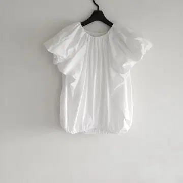 Mila Owen 미라 오웬 개더 볼륨 벌룬 실루엣 블라우스