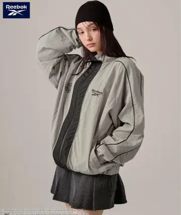 Reebok 그레이 나일론 자켓