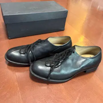 pour homme x CHEREVICHKIOTVICHKI 더비 40