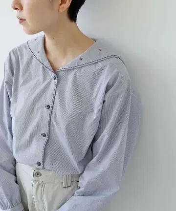 Par Ici 심플 세일러 카라 셔츠