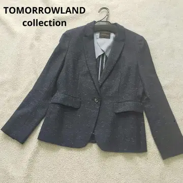 TOMORROWLAND collection 자켓