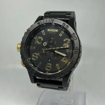 [ 인기 모델 ] NIXON 크로노그래프 손목시계 블랙/골드 무료배송