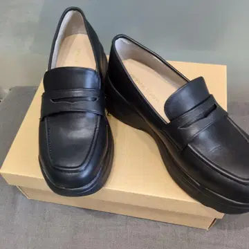 로퍼 스니커즈 밑창 통굽 24cm Oriental Traffic