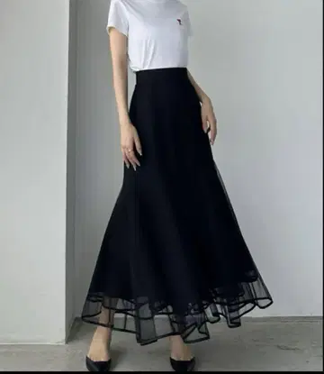Louere 루엘레 블랙 플레어 롱 스커트 M