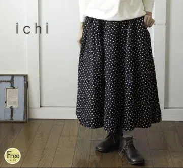 미사용 새상품 Ichi 도트 롱 스커트