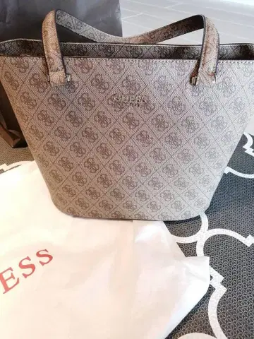 GUESS 게스 핸드백 숄더 올 패턴 모노그램 백