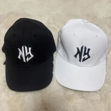 N 로고 캡 블랙 화이트 세트