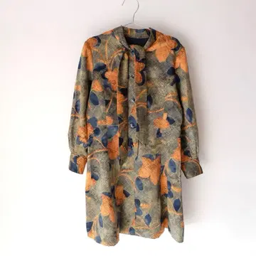 vintage 구제 의류 오렌지 네이비 꽃무늬 리본 보타이 원피스