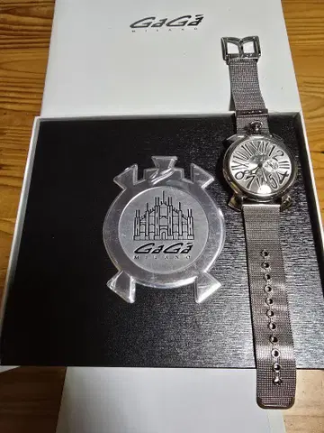 GaGa Milano 가가밀라노 마누아레 쿼츠 46mm 실버