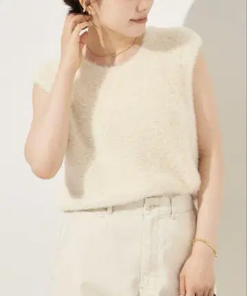 플라주 plage SHAGGY CROPPED 풀오버